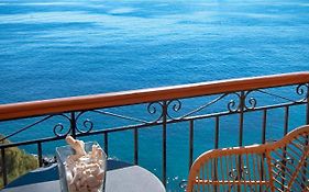 Arion Syros
